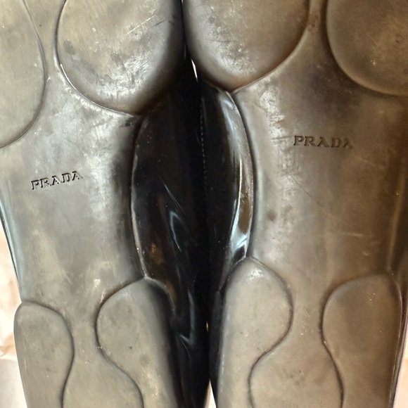 Prada Glossy Black patent leather Women's pointy toe ballet flats Loafers - Picture 10 of 14